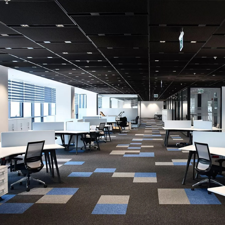 PA (Polyamid) İplikli Karo Halılar