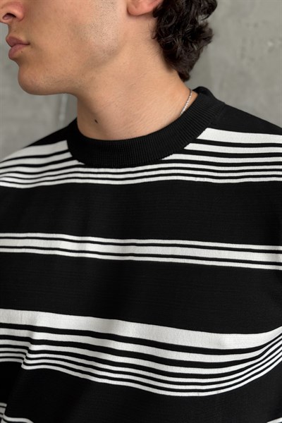 Erkek Bisiklet Yaka Oversize Çizgili Triko T-shirt Siyah