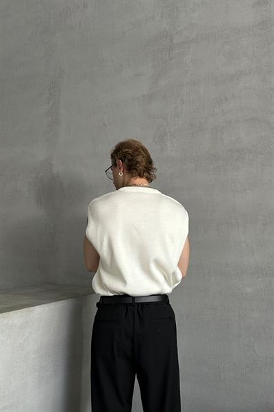 Erkek V Yaka Oversize Süveter Ekru