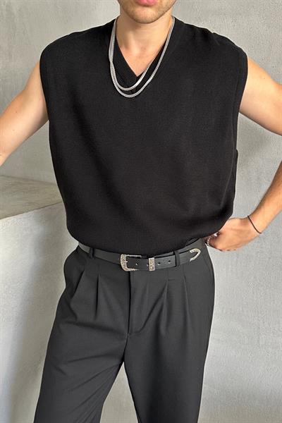 Erkek V Yaka Oversize Süveter Siyah