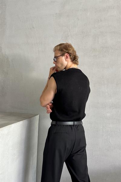 Erkek V Yaka Oversize Süveter Siyah
