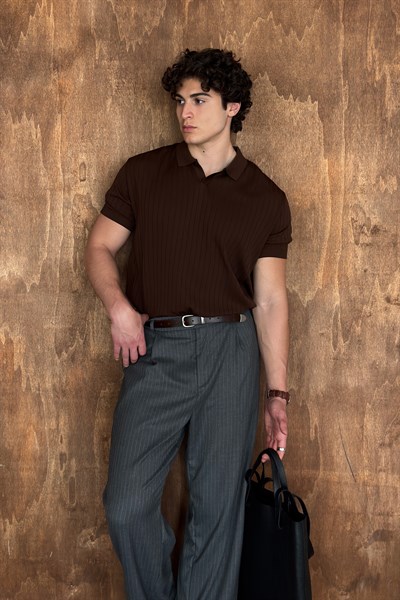 Erkek Oversize Fitilli Polo Yaka İnce Triko T-shirt Kahverengi