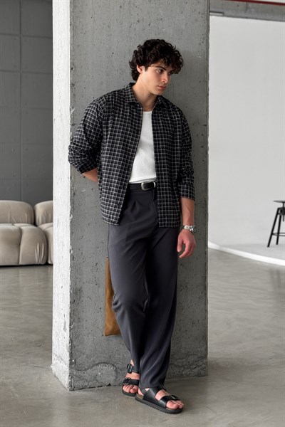 Erkek Oversize Kesim Kareli Gömlek Siyah