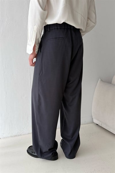Erkek Pileli Ekstra Baggy Kalıp Kumaş Pantolon FÜME