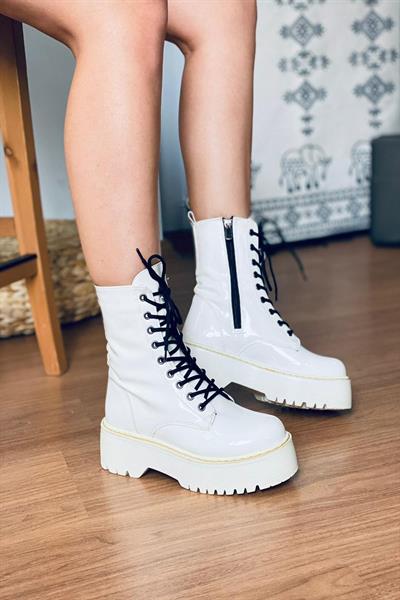 Martins Siyah Süet Kadın Bot