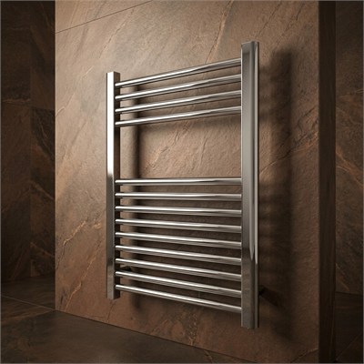 İnte 50x70 cm Parlak Krom 9 Dilim Borulu Banyo Havlupan RadyatörİNTE 50x70 cm Demir Borulu 9 Dilim Krom Havlupan | Kompakt Banyo Isıtıcısı | Dayanıklı ve Şık Krom Tasarım | Enerji Verimli Dekoratif RadyatörHavlupan&Panel RadyatörBANDOLÜX7800DUŞHOMEİnte 50x70 cm Parlak Krom 9 Dilim Borulu Banyo Havlupan Radyatör