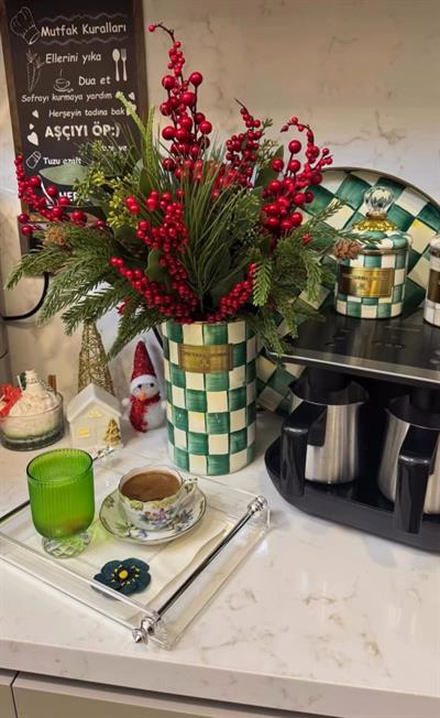 Viora Küçük Boy Mil Detaylı Gümüş Tepsi