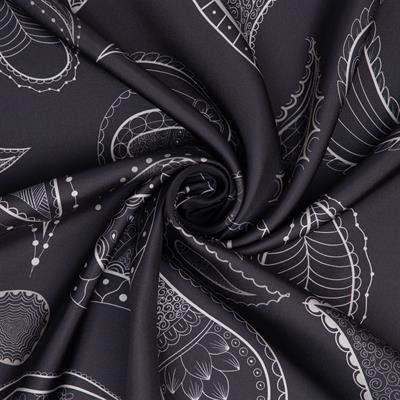 Büyük Şal Desen İpek Twill Eşarp