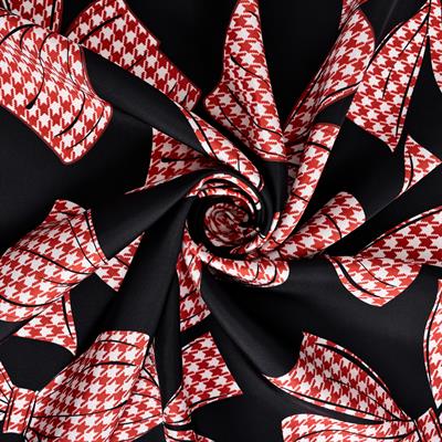 Toka Kazayağı Desen İpek Twill Eşarp