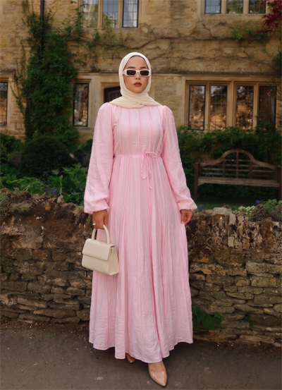 Miray Elbise Pembe