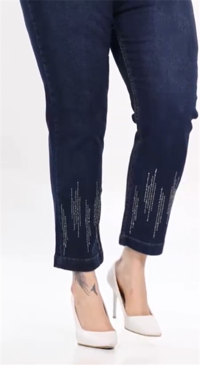 Boru Paça Taş Detaylı Pantolon