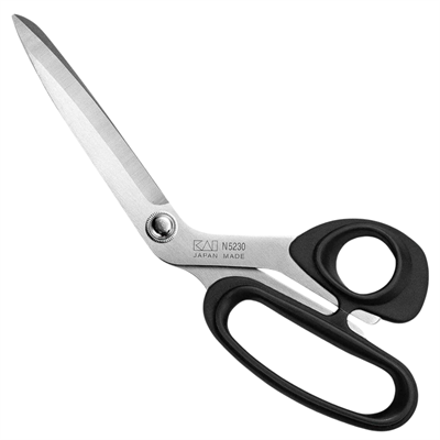 KAI N5230 KE – Plastik Saplı Japon Paslanmaz Çelik Terzi Makası 9″ (23 cm)