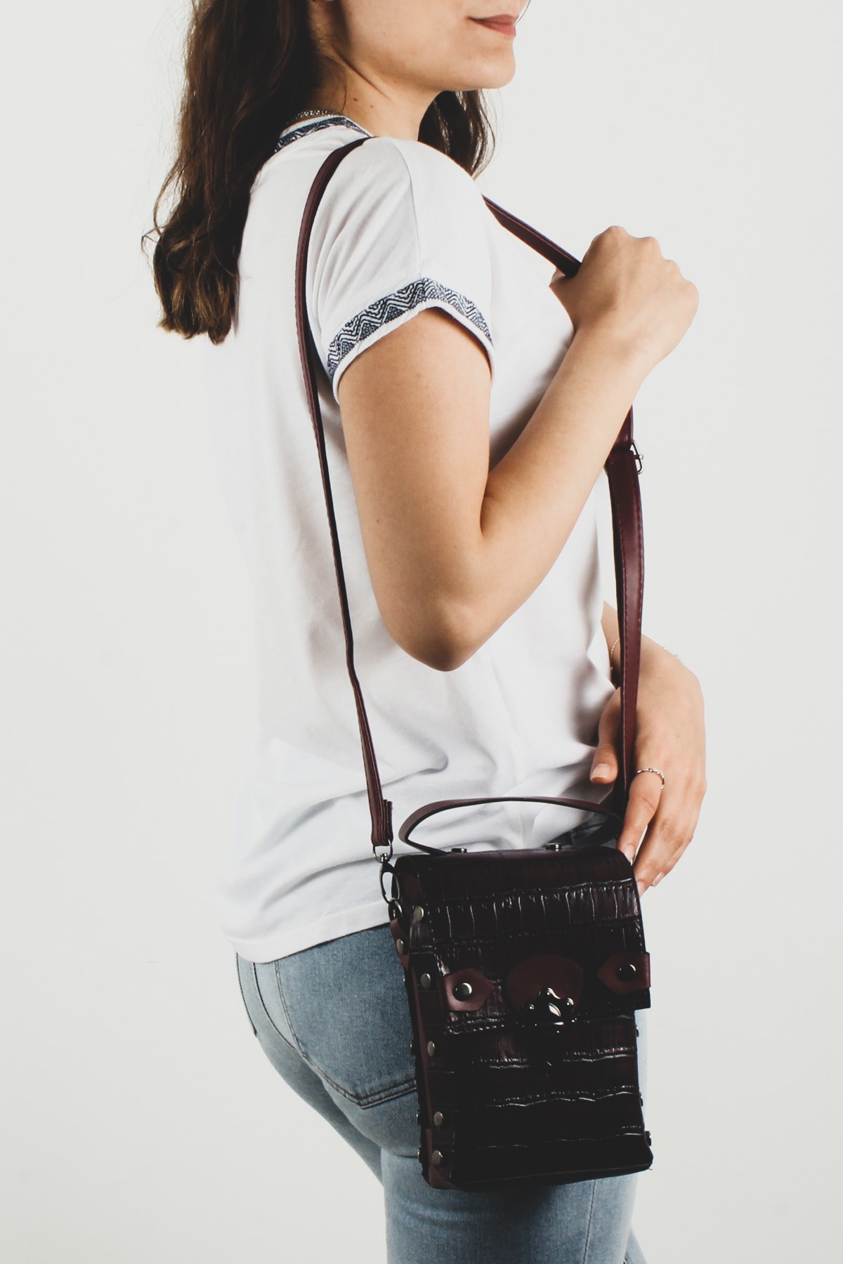 LWE20284-BRDLuwweLuwwe Bag'sBordo Kadın El ve Omuz Çantası (LWE20284-BRD)