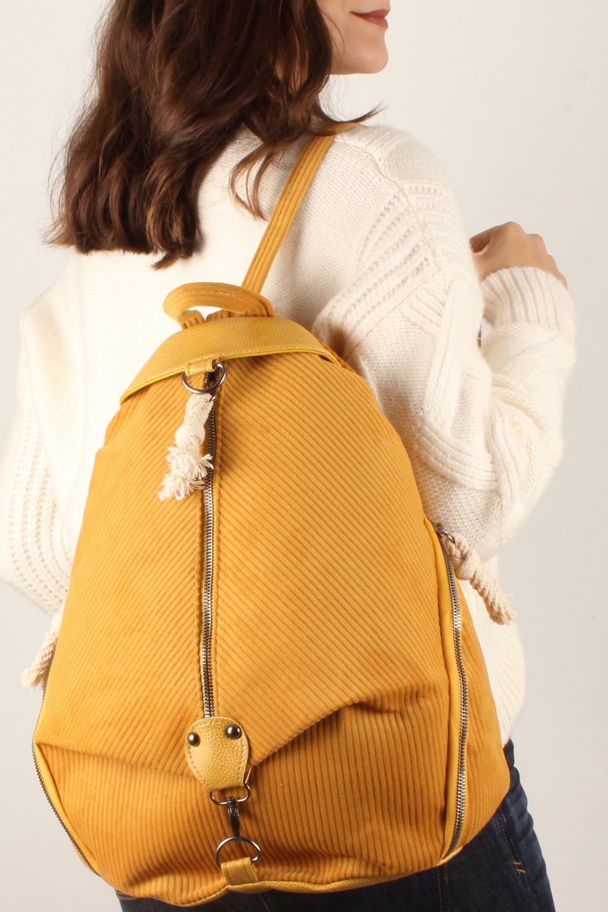 LWE10337-SLuwweLuwwe Bag'sKadın Kadife Piramit Sırt Çantası