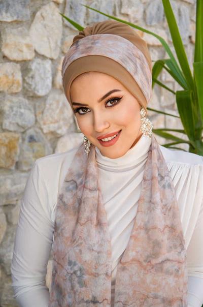 Bej Ebruli Desen Fularlı Bone