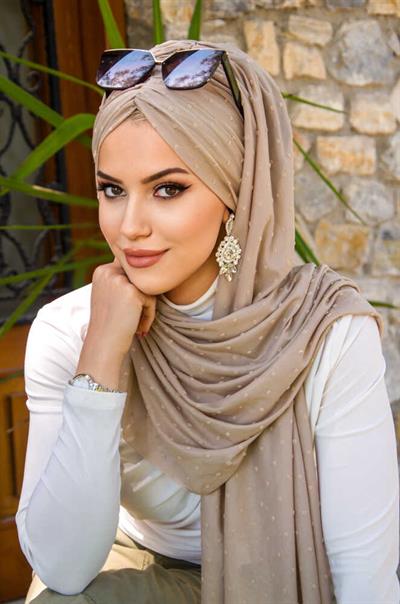 Bej Ponpon Büzgülü Hazır Şal