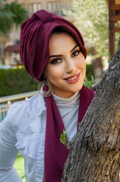 Bordo Kapitone Fularlı Şapka Bone