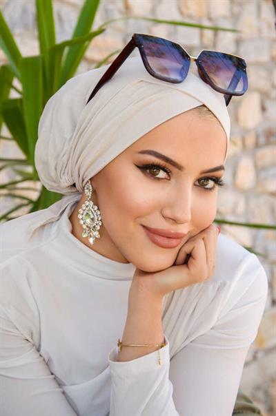 Ekru Çapraz Bantlı Bone