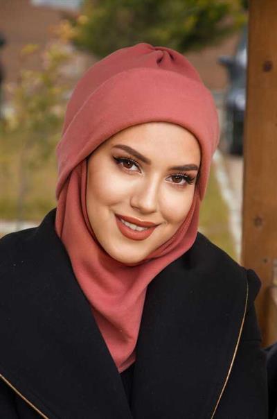 Gülkurusu Maskeli Bere