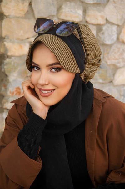 Hardal Siyah Kare Desen Tesettür Şapka