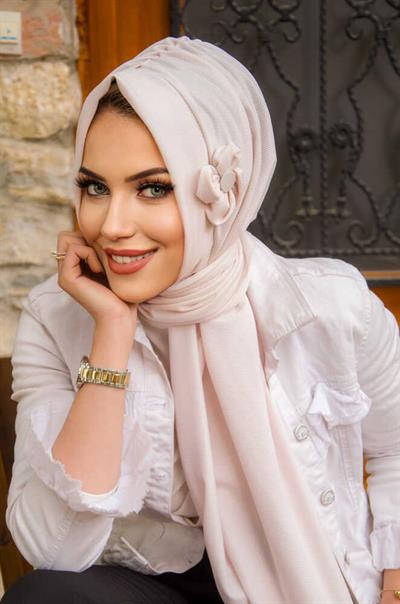 İnci Pudrası Çiçekli Pratik Şal