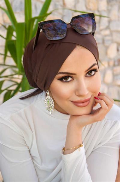 Kahve Çapraz Bantlı Bone