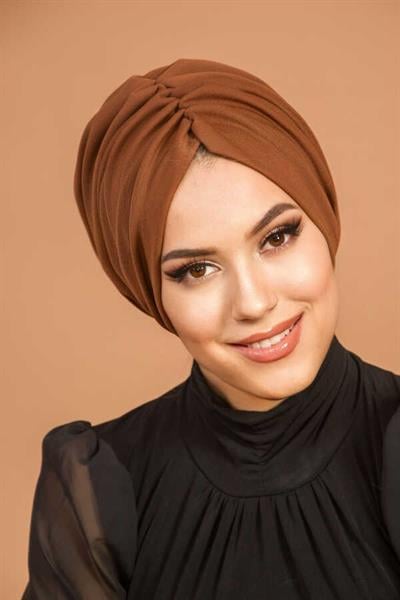 Karamel Hazır Dolgulu Büzgülü  Bone