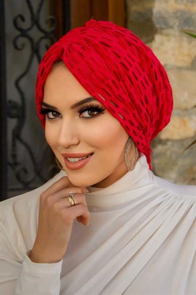 Kırmızı Dantel Tokalı Bone