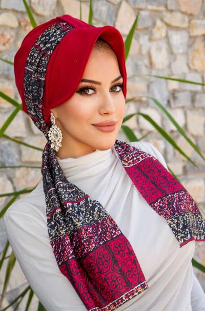 Kırmızı Etnik Desen Şapkalı Bone