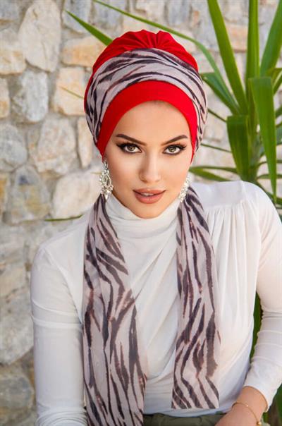 Kırmızı Zebra Desen Fularlı Bone