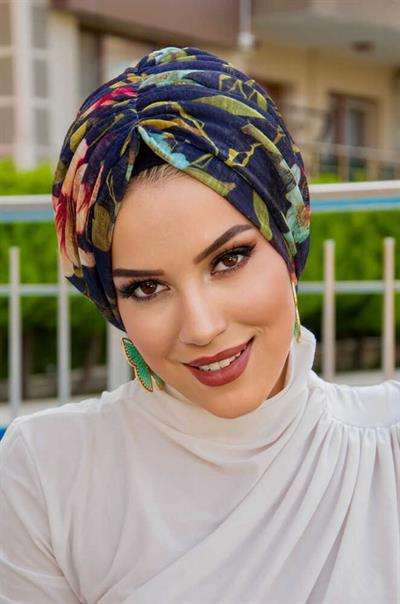 Lacivert Çiçek Desen Tokalı Bone