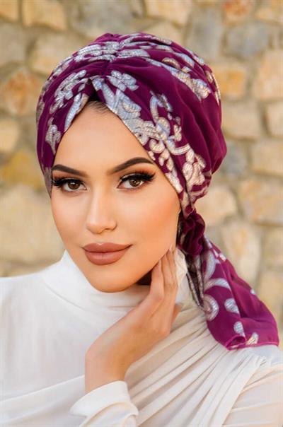 Mürdüm Gümüş Desen Yaldızlı Tokalı Bone