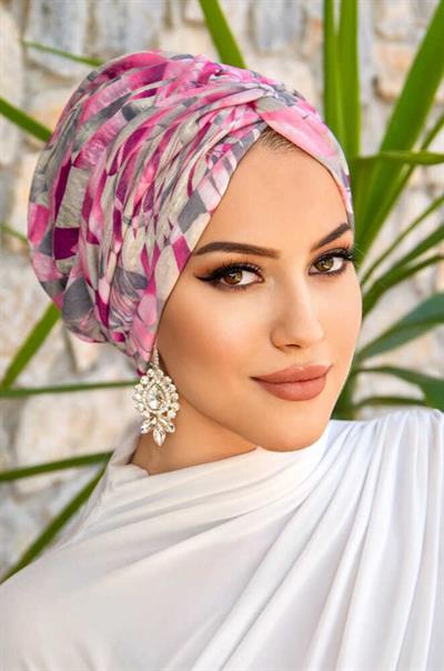 Pembe Gri Desenli Burgu Bone