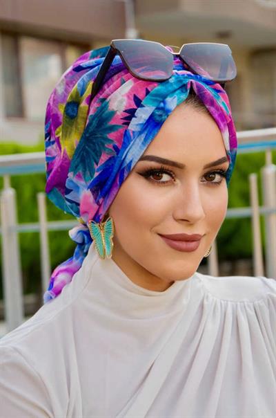 Rengarenk Çiçekler Tokalı Bone