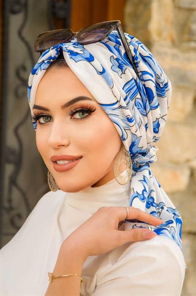 Saks Beyaz Retro Desen Tokalı Bone