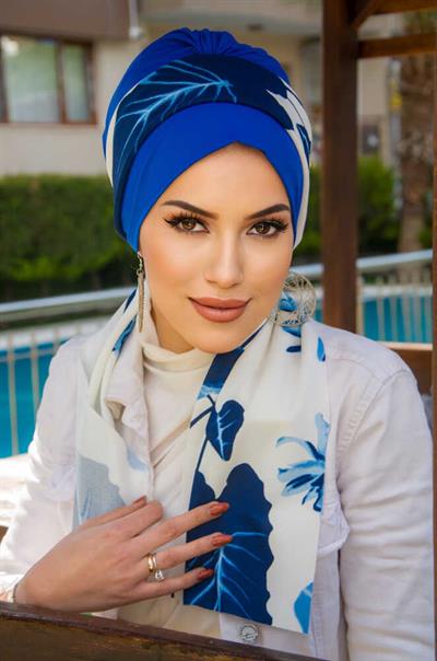 Saks Mavi Beyaz Yaprak Desen Fularlı Bone