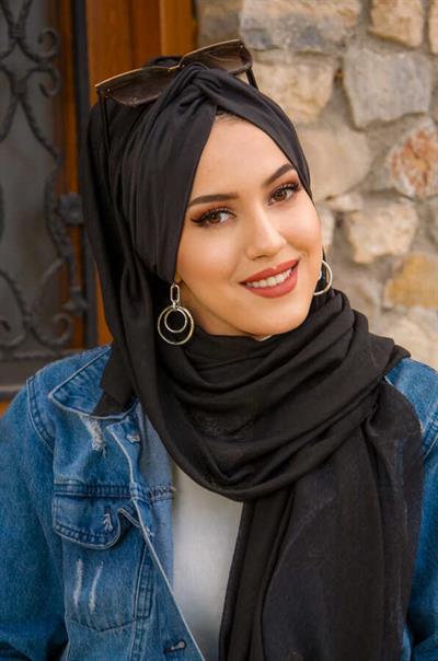 Siyah Düz Burgu Hazır Şal