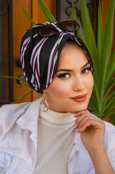 Siyah Kırmızı Çizgili Şapka Bone