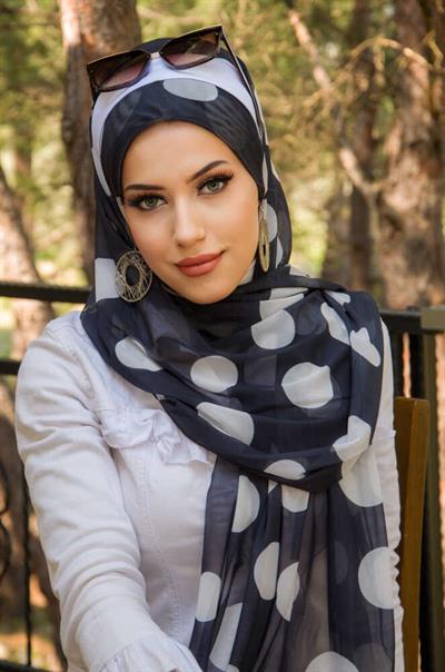 Siyah Puanlı Biritli Hazır Şal - 50200