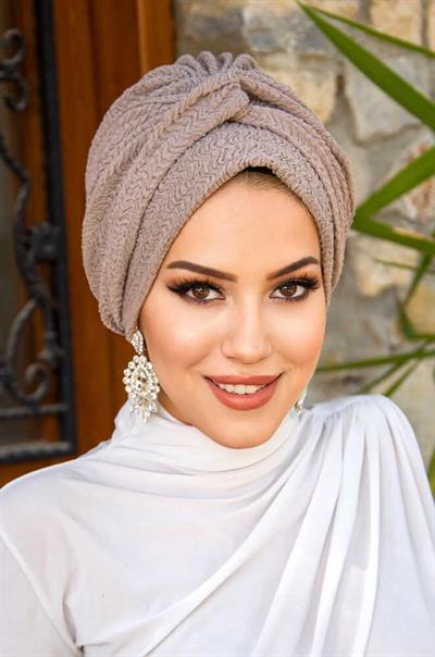 Taş Rengi Burgu Detaylı Düğüm Bone