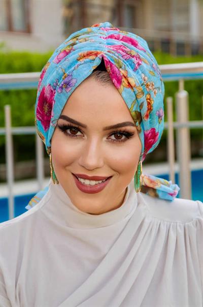 Turkuaz Çiçekli Tokalı Bone