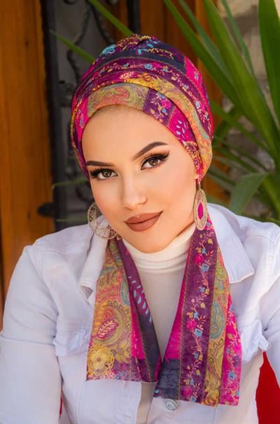 Vişne Etnik Desenli Atkılı Bone