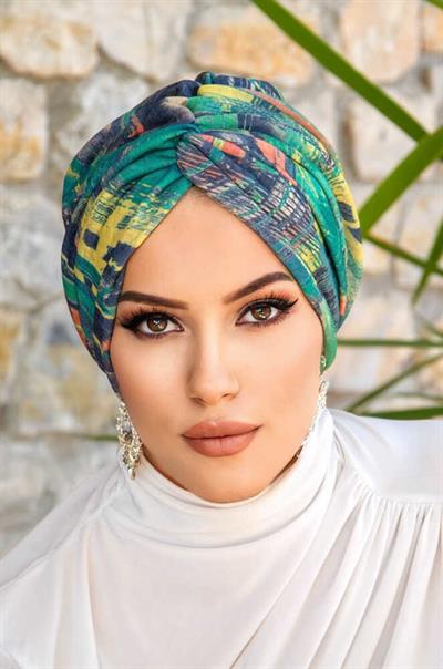 Yeşil Siyah Desenli Burgu Bone