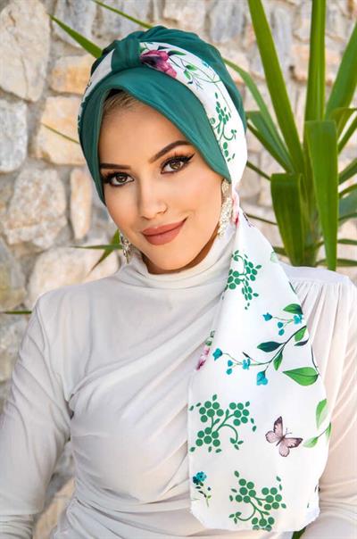 Zümrüt Çiçek Desenli Şapka Bone