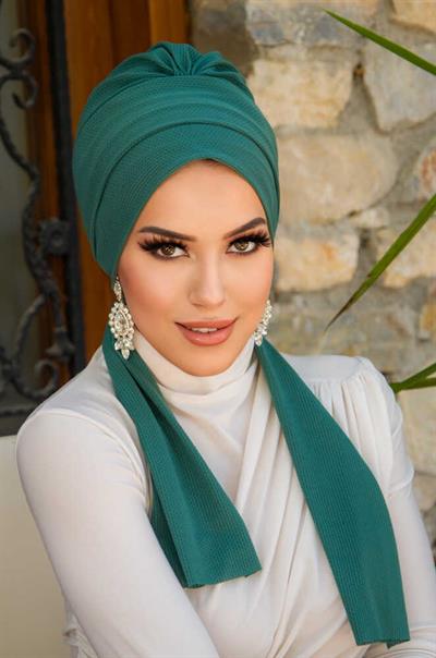 Zümrüt Yeşili Atkılı Bone