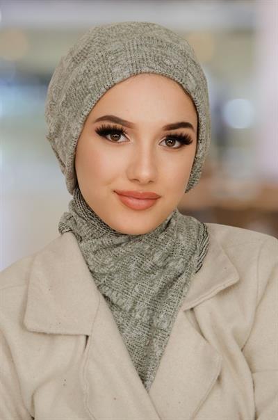 Gri Triko Desen Tesettür Bere Ve Etol Takım