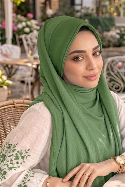 Bahar Yeşili Şapkalı Şal