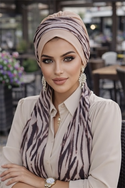 Bej Zebra Desen Fularlı Bone