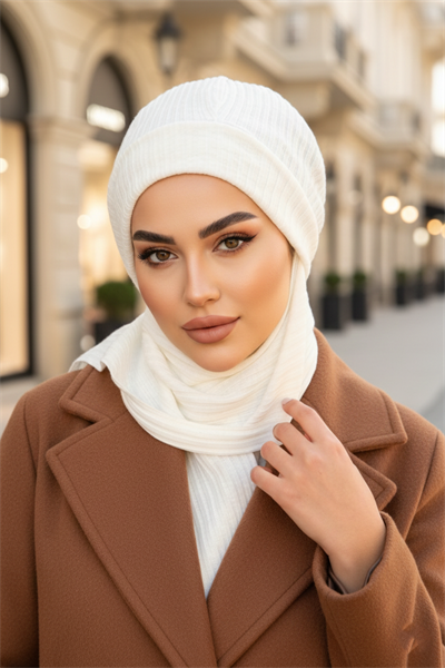 Beyaz Fitilli Tesettür Bere