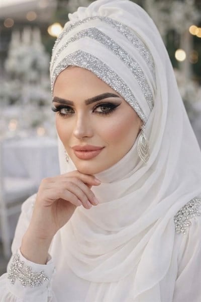 Beyaz Gümüş Drapeli Abiye Şal